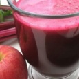  Un celebru nutriţionist din China i-a recomandat unui bolnav de cancer să consume timp de 3 luni o băutură preparată din fructe şi legume, “Miracle Drink”, iar rezultatele nu au […]