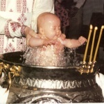 Botezul copiilor, o practică din primele veacuri ale Bisericii