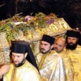 Sărbătoarea cea binecuvântată a Iașului a început în această dimineață, 8 octombrie, cu tradiționala rânduială a așezării raclei Sfintei Parascheva în baldachinul amenajat în curtea Catedralei Mitropolitane. Sfintele moaște au […]