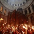    Autoritățile israeliene vor permite în acest an desfășurarea ceremoniei religioase legată de pogorârea Sfintei Lumini de la Biserica Sfântului Mormânt din Ierusalim. Ceremonia pogorârii Sfintei Lumini de la Ierusalim [&hellip;]
