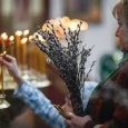    La fel ca atunci, de demult… noi suntem cei ce astăzi ne veselim – și noi suntem cei ce, peste câteva zile, Îl vom răstigni. Într-o nebunie teribilă, vom [&hellip;]