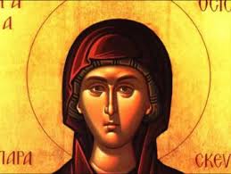    Păzită nevătămată în multe chinuri, Sfânta Paraschevi a reușit să îi convertească pe chinuitorii ei la dreapta credință, vindecându-l pe împăratul care orbise. Însă un ighemon i-a tăiat capul […]
