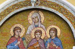 Sfanta Mucenita Sofia si fiicele sale, Pistis, Elpis si Agapis sunt praznuite pe 17 septembrie. Au vietuit in Italia si au patimit in timpul domniei lui Adrian (117-138). Sofia, nume grecesc, […]