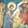 „În vremea aceea s-a apropiat de Iisus un om, căzându-I în genunchi, Şi zicând: Doamne, miluieşte pe fiul meu că este lunatic şi pătimeşte rău, căci adesea cade în foc [&hellip;]