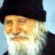 Sfantul Porfirie&nbsp;s-a nascut din parinti bogati, in Tesalonic. La varsta de 25 de ani a lepadat grija lumeasca si s-a retras in pustia Egiptului, unde va fi tuns in monahism. [&hellip;]